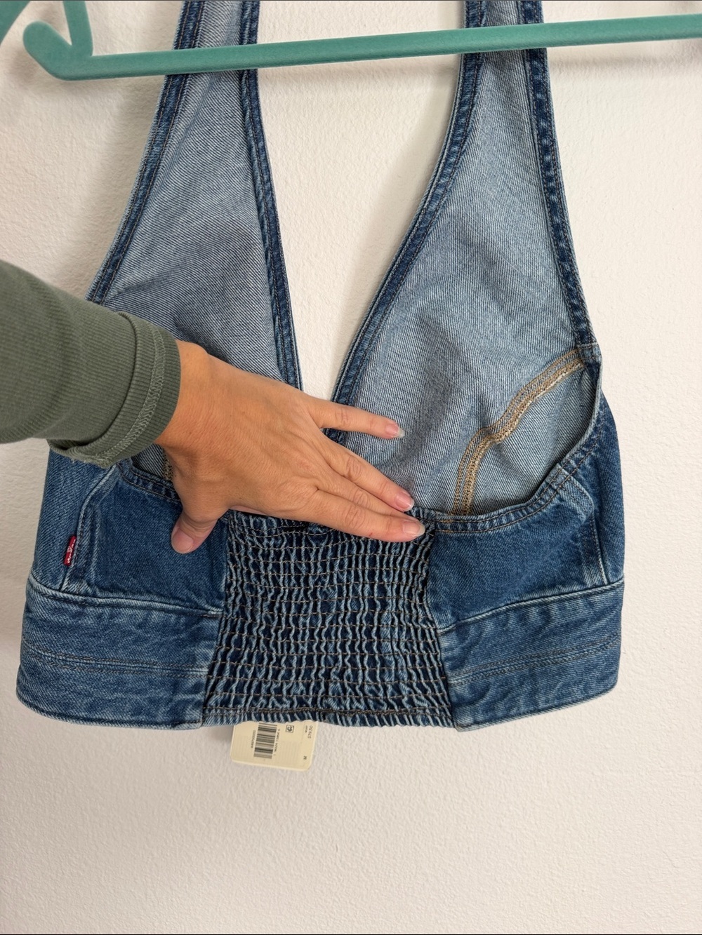 Levi's Blue Denim Halter Crop Top Size M NWT - Picture 8 of 10
